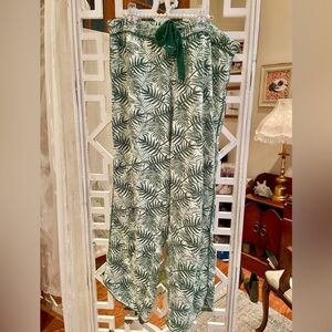 Jessica Simpson Green Palm Leaf Print Pajama Pants